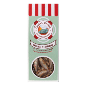 confezione con pesce essiccato all'aria