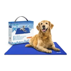 Tappetino rinfrescante per cani e gatti Nobleza di colore blu semplice con gel auto-refrigerante a pressione.