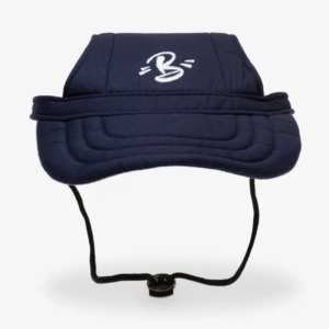 Cane con cappellino Bandit blu navy e ricamo bianco
